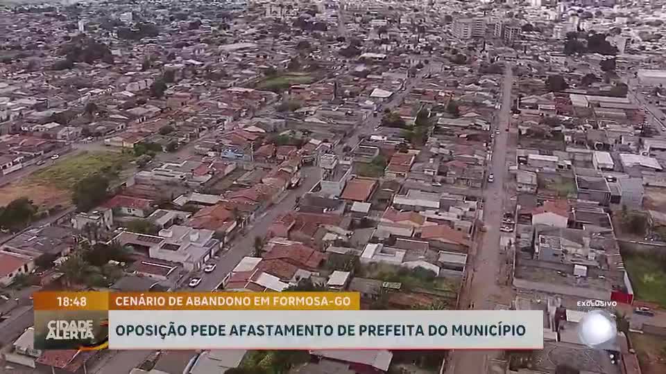 Oposição pede afastamento de prefeita de Formosa (GO)