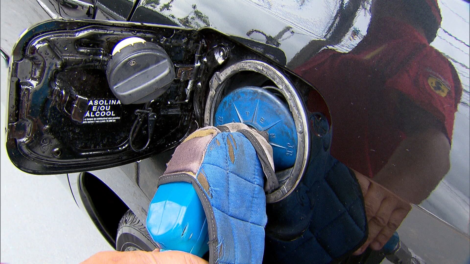 Governo publica decreto que fixa em R$ 0,44 subsídio da gasolina