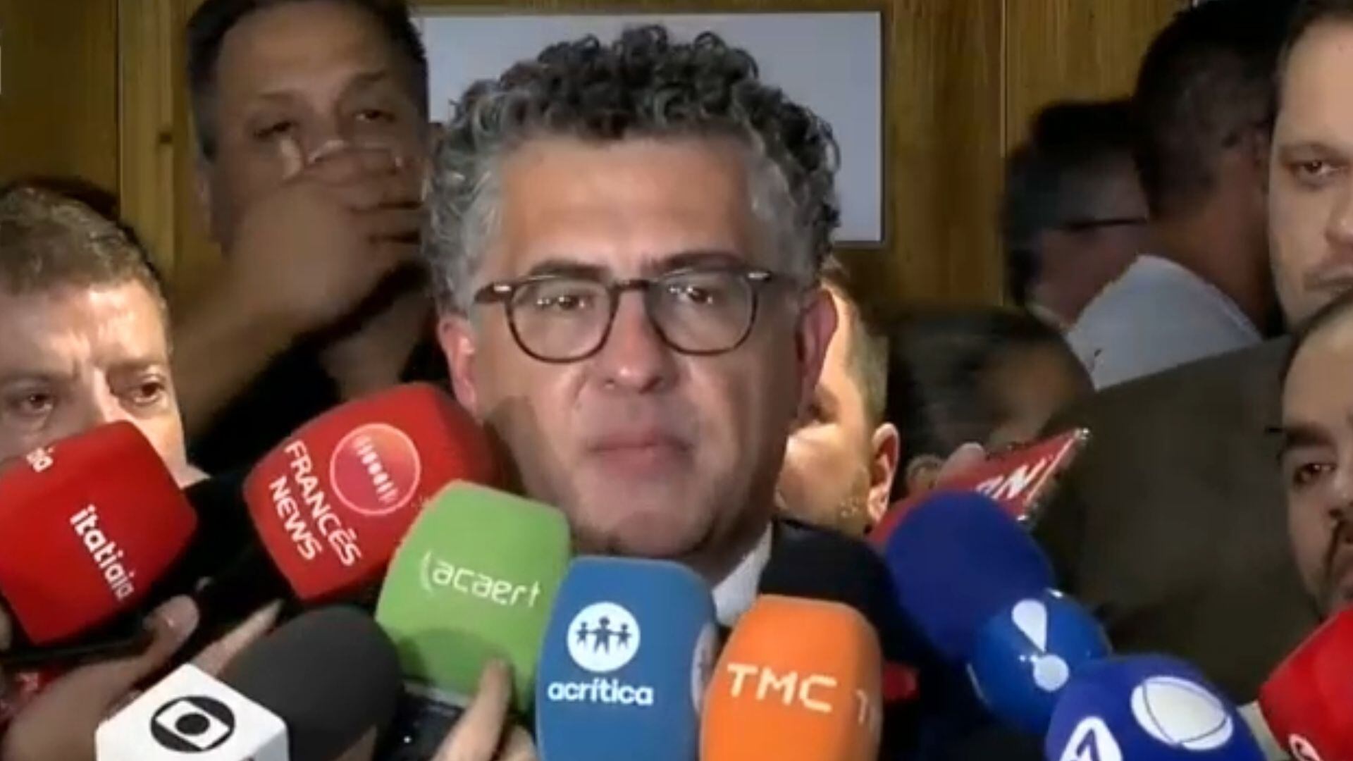 Comissão Especial aprova parecer para fim da escala 6x1