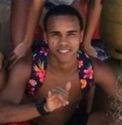 'Meu filho era trabalhador', diz mãe de ajudante de pedreiro vítima de bala perdida no Rio