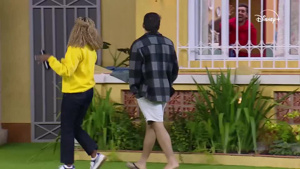 Pediram para sair? Matheus e Mari deixam a Casa do Trampo após tumulto com rivais | Casa do Patrão