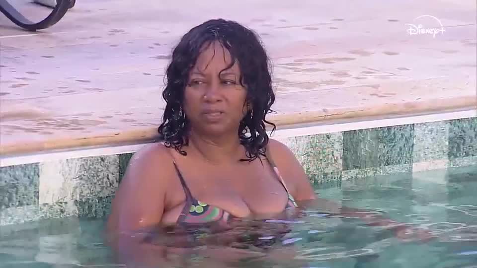 Sheila volta a dar puxão de orelha em JP e aconselha: ‘Cala essa boca’ | Casa do Patrão