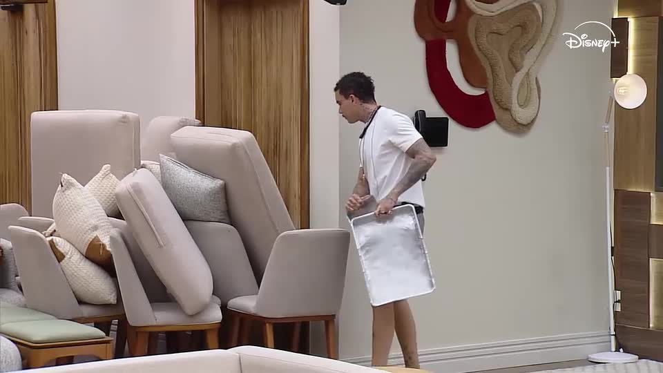 Vivão desfaz barreira e espera os rivais acordarem para fazer novo panelaço | Casa do Patrão