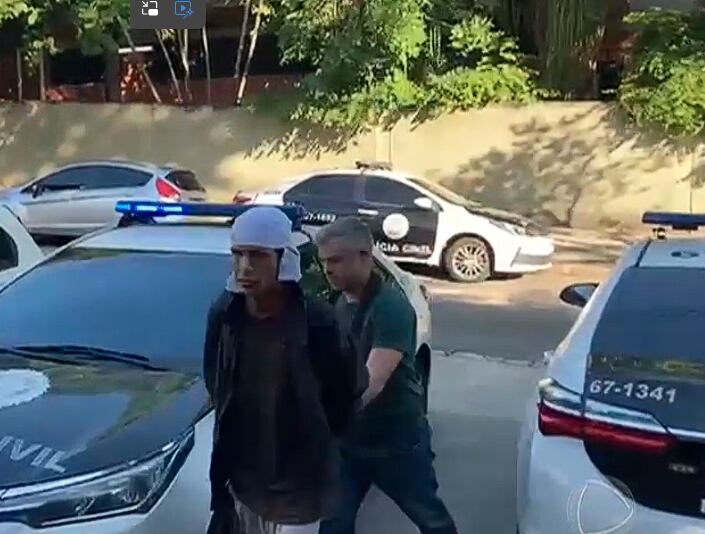 Filho é preso por agredir o pai idoso em Rocha Miranda, RJ