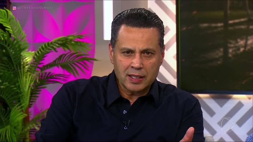 'Você não está amarrado ao seu passado e pode fazer diferente', aponta Renato Cardoso