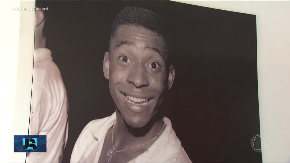 Seleção faz primeiro jogo em Copa após morte de Pelé, e ex-companheiros exaltam Rei do Futebol