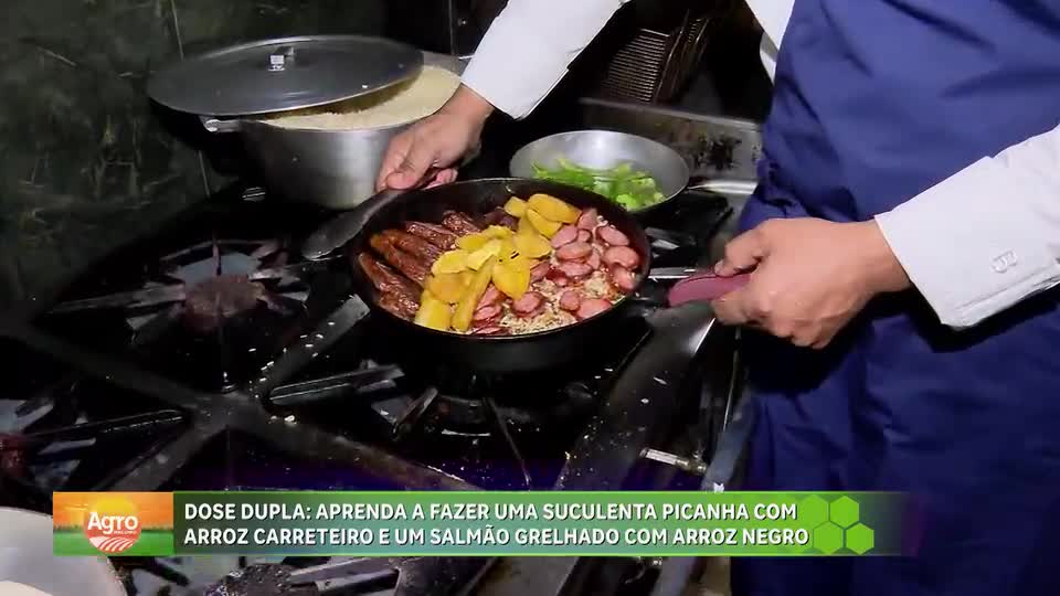 Aprenda a fazer uma suculenta picanha com arroz carreteiro e um salmão com arroz negro