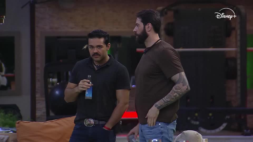 Matheus diz que adversários aceitaram a derrota e elogia posicionamento de Jackson | Casa do Patrão