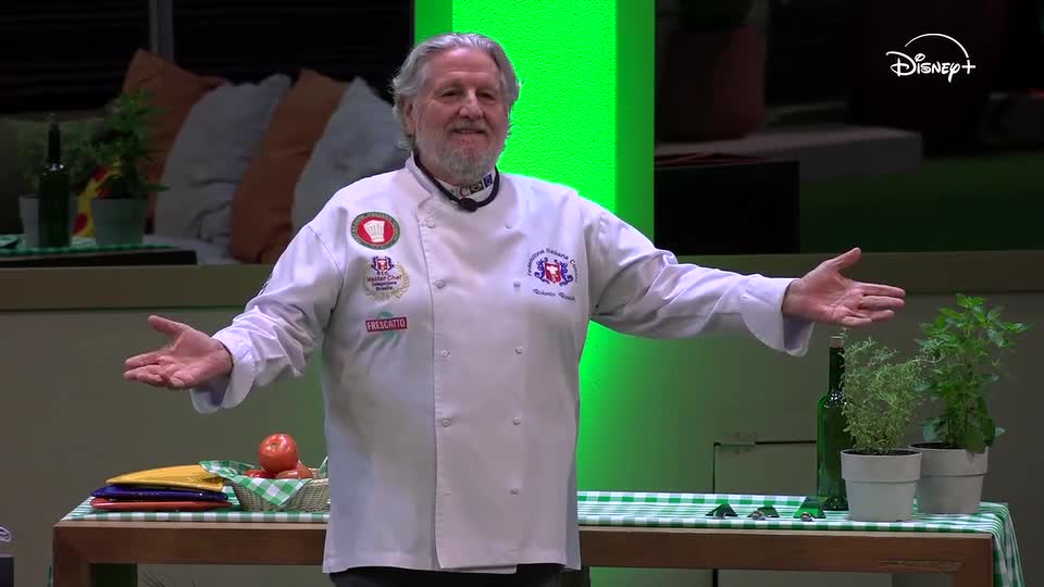 Chef Roberto Ravioli comanda noite da pizza na Casa do Patrão