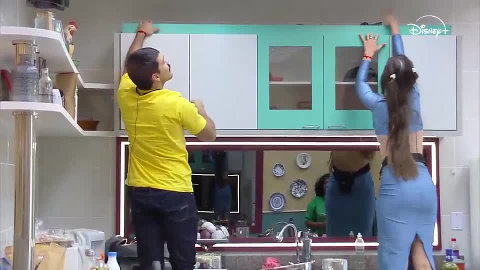Matheus e Bianca escondem talheres do Trampo | Casa do Patrão