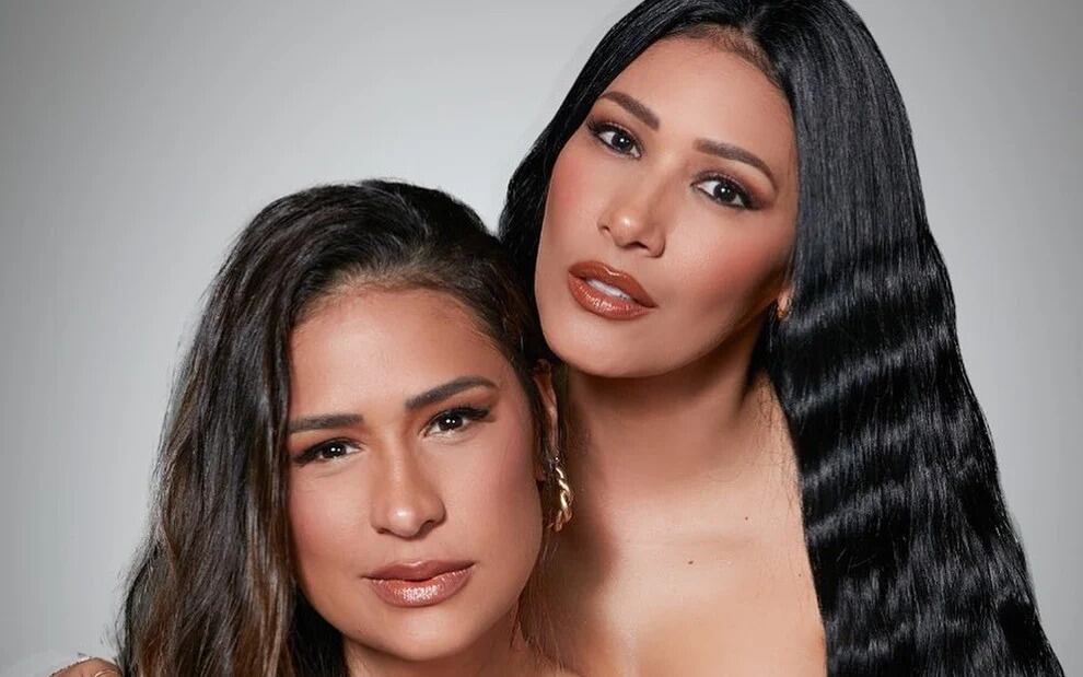 Chora não, coleguinha! Simone presenteia Simaria com sandália luxuosa em aniversário
