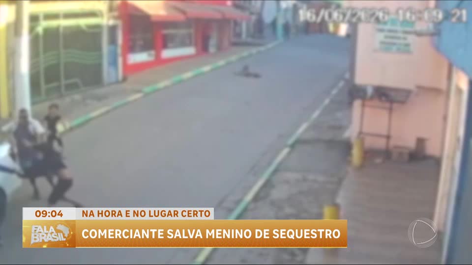 Vídeo flagra comerciante salvando criança de sequestro na zona leste de São Paulo