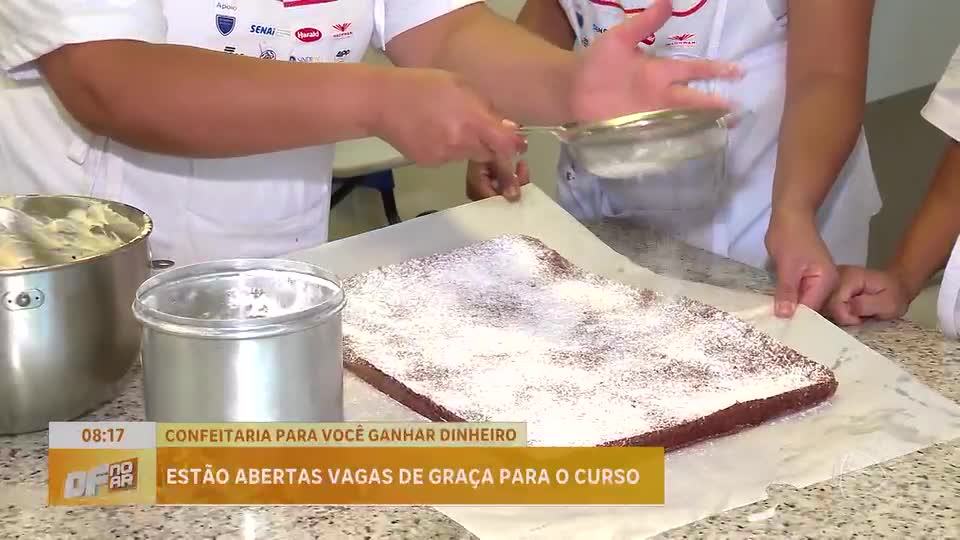 Curso gratuito de panificação e confeitaria do Senai forma novos profissionais
