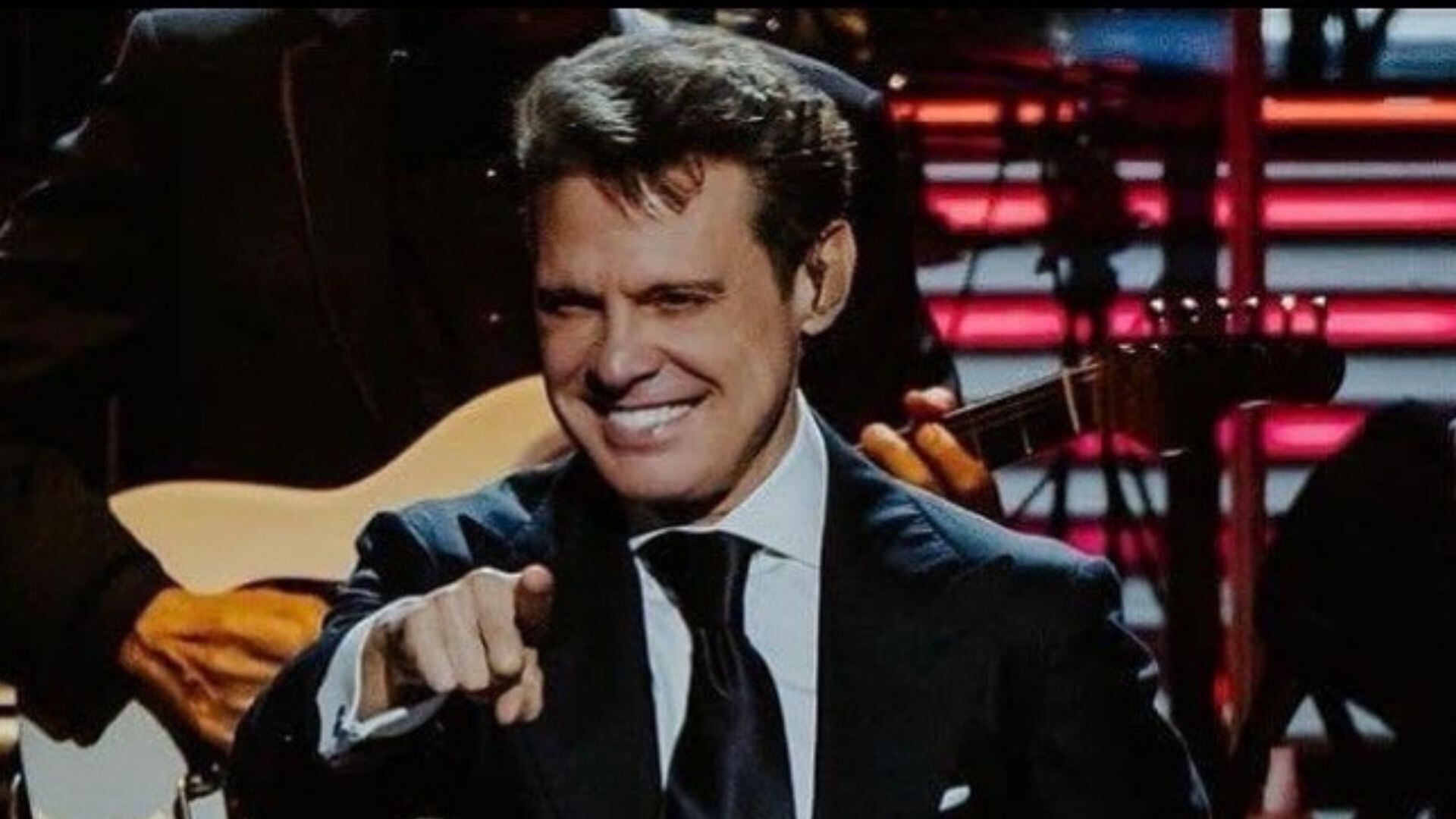 Cantor Luis Miguel recebe alta após passar por cirurgia cardíaca nos EUA