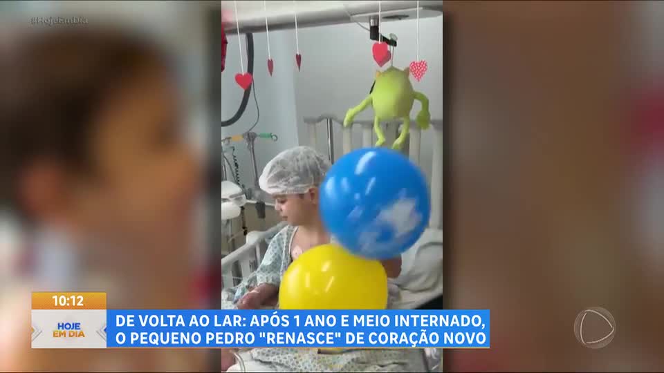 Menino supera grave doença cardíaca, recebe transplante e inspira nas redes sociais