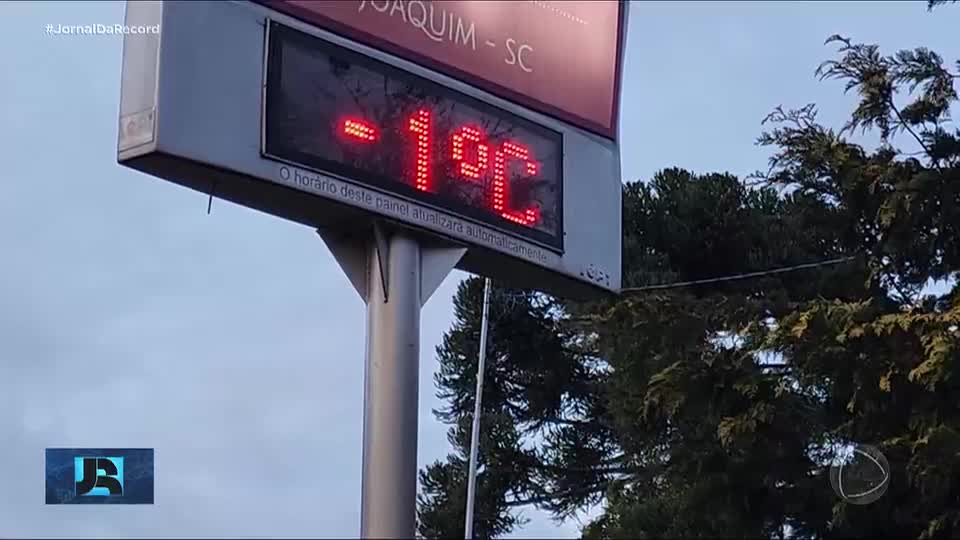Com temperaturas negativas, massa de ar polar já é a mais rigorosa em décadas na região Sul