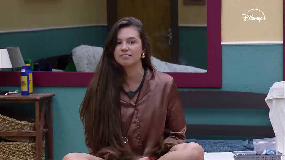 Mari manda Bianca dormir, mas modelo rebate: 'Você é Patroa pra mandar eu dormir?' | Casa do Patrão
