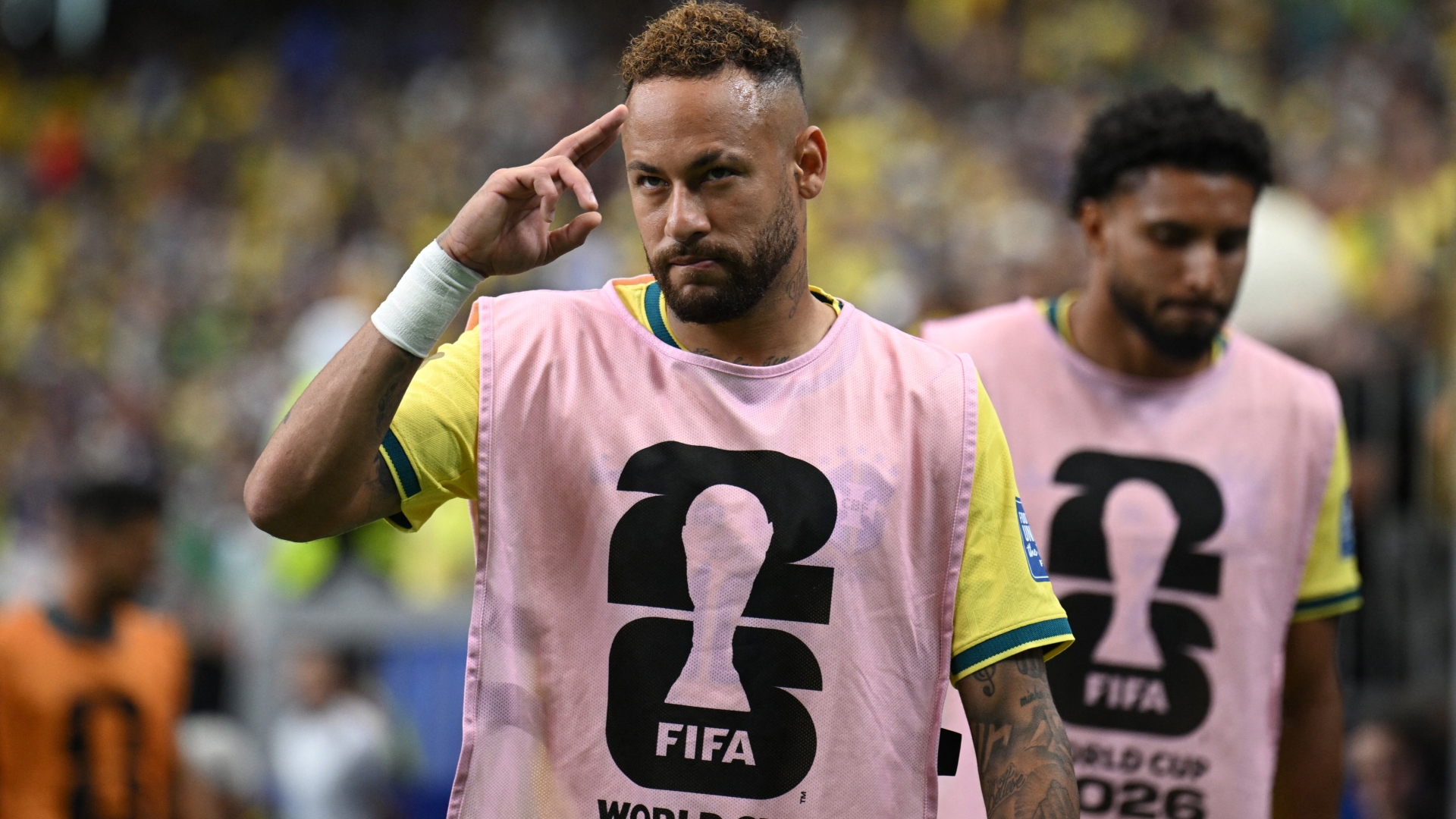 Neymar sabe que não tem condições de acompanhar a intensidade da Copa