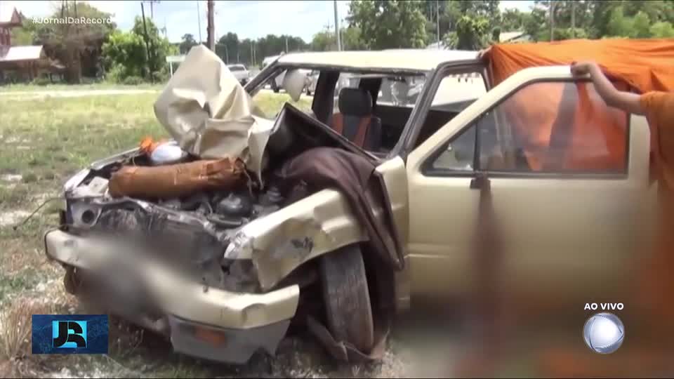 Menino de 11 anos atropela e mata nove monges com caminhonete na Tailândia