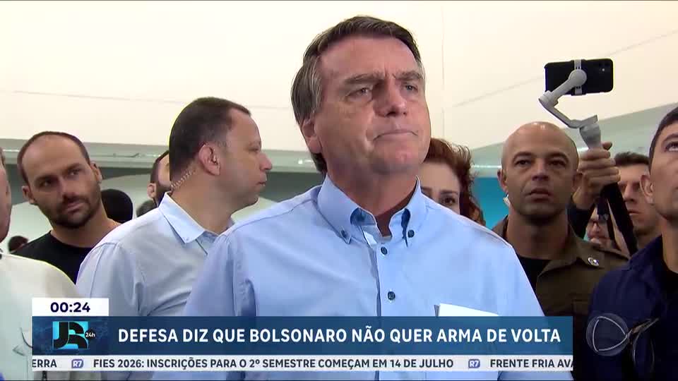 Defesa de Bolsonaro pede ao STF rejeição de falta grave por arma apreendida