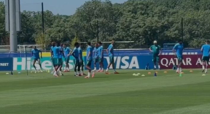No último treino do Brasil, a dúvida de Ancelotti continua: Danilo Santos ou Martinelli