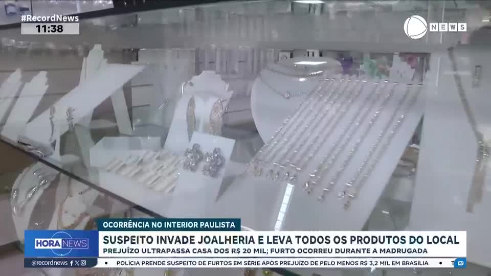 Suspeito invade joalheria e leva todos os produtos do local