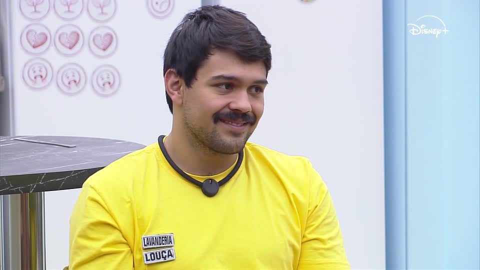 Matheus celebra reta final com aliados e fim do grupo rival: 'O mais difícil' | Casa do Patrão