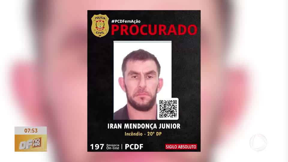 Polícia busca homem acusado de tentar matar mulher ateando fogo em casa