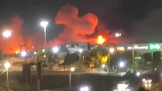 EUA voltam a bombardear Irã e anunciam novas sanções