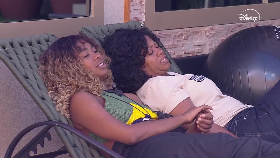 Sheila aponta traição de Luiza e xinga a ex-aliada | Casa do Patrão