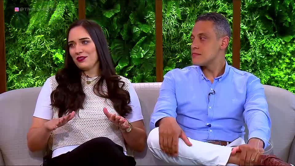 'A carência me fazia ter sempre alguém por perto, não gostava da solidão', relembra Emanuele