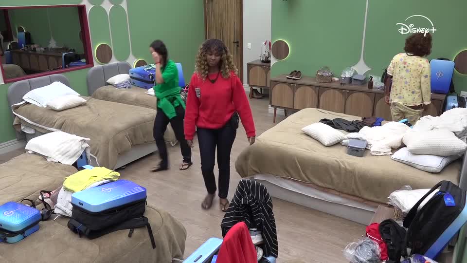 Mari, Luiza e Sheila arrumam as malas para o Tá na Reta deste sábado (11) | Casa do Patrão