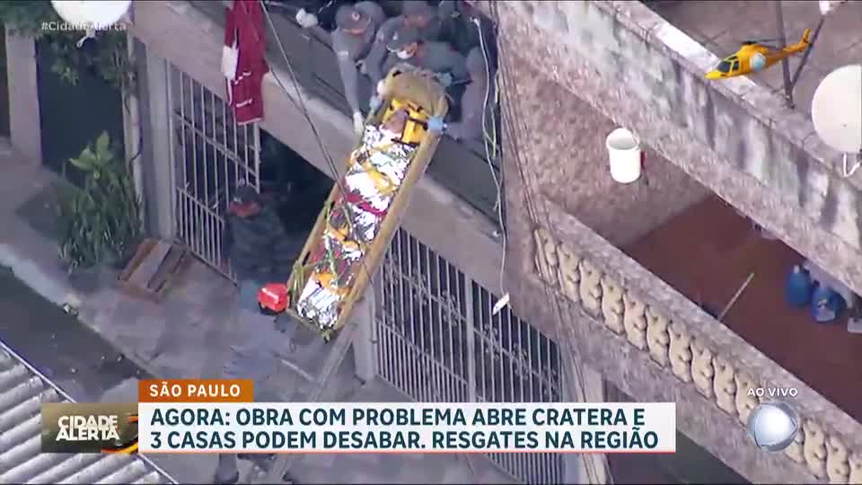 Idosa de 73 anos é resgatada após acidente doméstico em Osasco (SP)