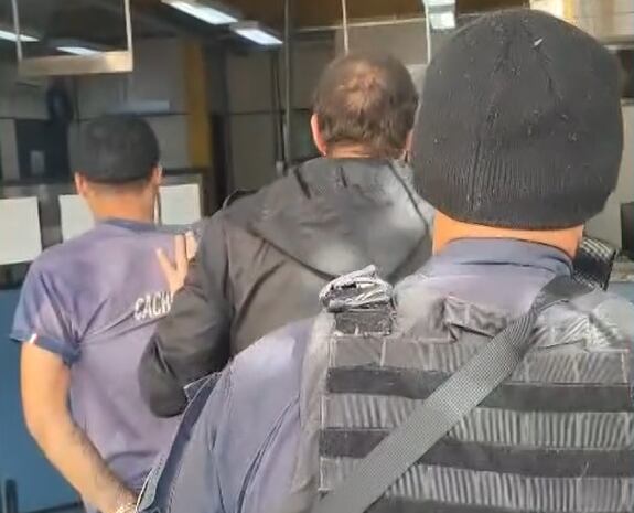 Preso no RJ, gerente do CV é investigado pela morte de homem da mesma facção