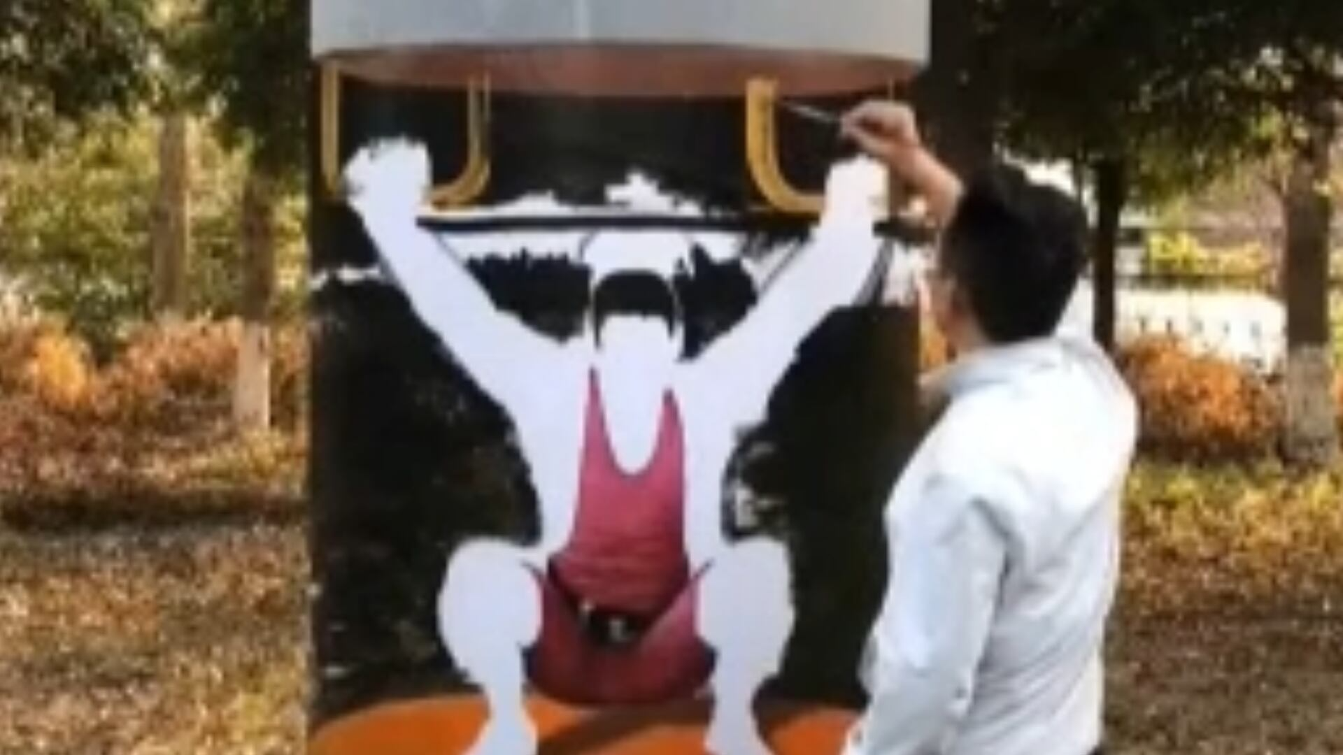 Artista chinês viraliza ao criar ilusões de ótica impressionantes com pintura