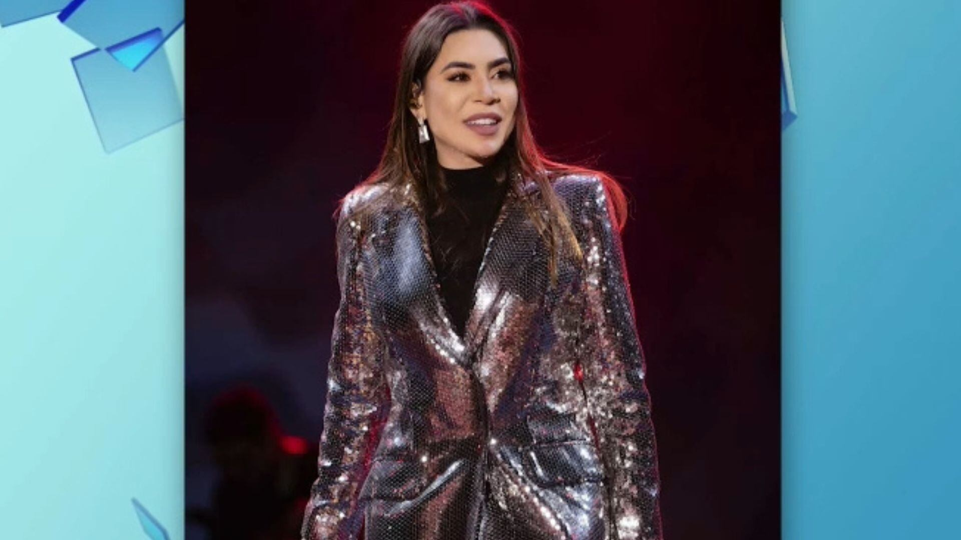 Naiara Azevedo faz prefeitura publicar apelo para recuperar botas perdidas em show