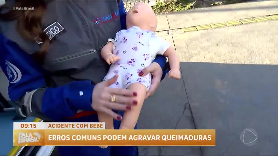 Bebê sofre queimadura em escola e acende alerta para os riscos na hora do banho