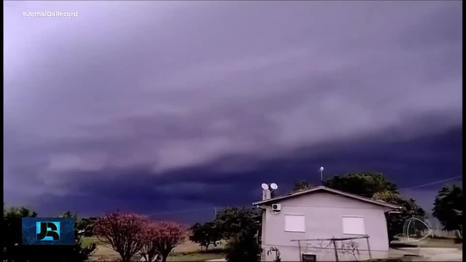 RS está em alerta para temporais e até tornados neste fim de semana