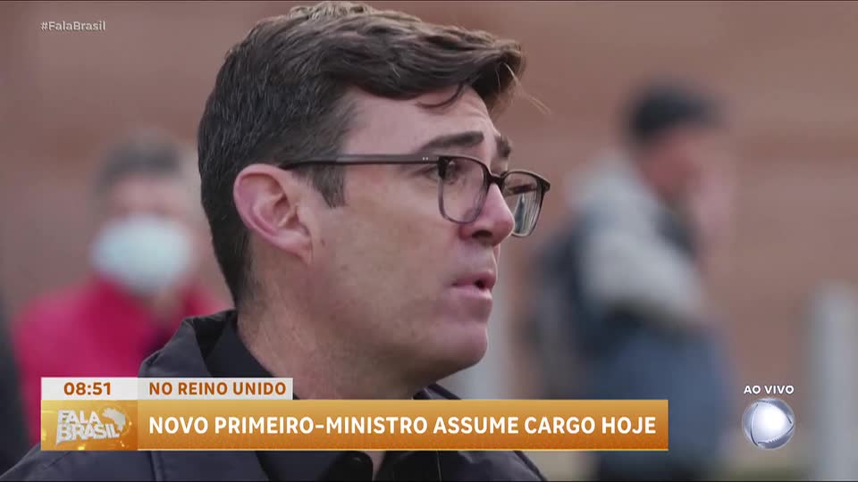 Andy Burnham, novo primeiro-ministro do Reino Unido, assume cargo nesta segunda (20)