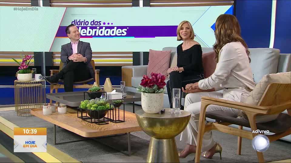 Assista à íntegra do Diário das Celebridades desta segunda-feira (20)