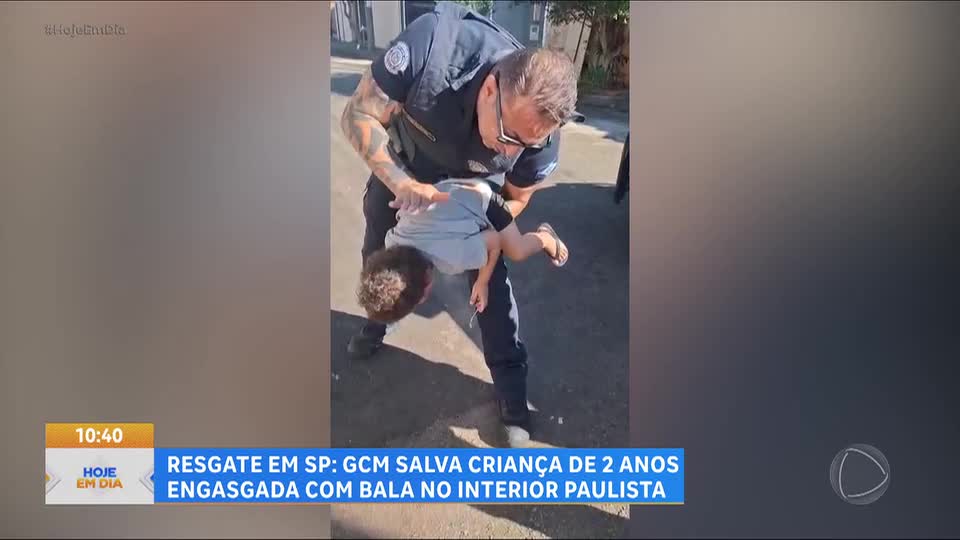 Casos de engasgo infantil alertam pais para importância dos primeiros socorros