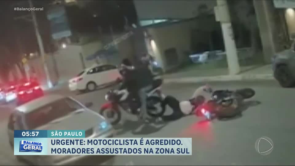 Motociclista é derrubado e agredido durante assalto na zona sul de São Paulo