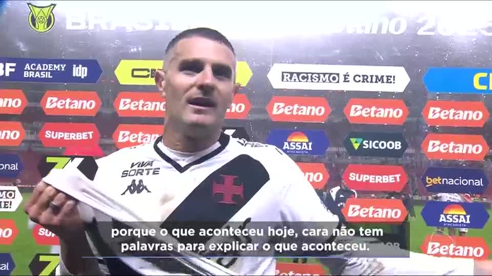 Decisões da arbitragem causam controvérsia na partida entre Internacional e Vasco