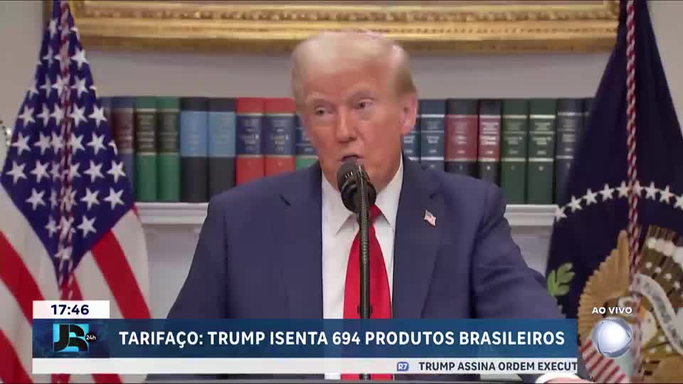 Donald Trump oficializa tarifaço de 50%, mas retira quase 700 produtos brasileiros da lista