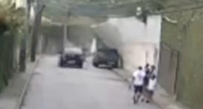 Ex-jogador do Botafogo e amigo morrem após queda de muro durante forte ventania no Rio