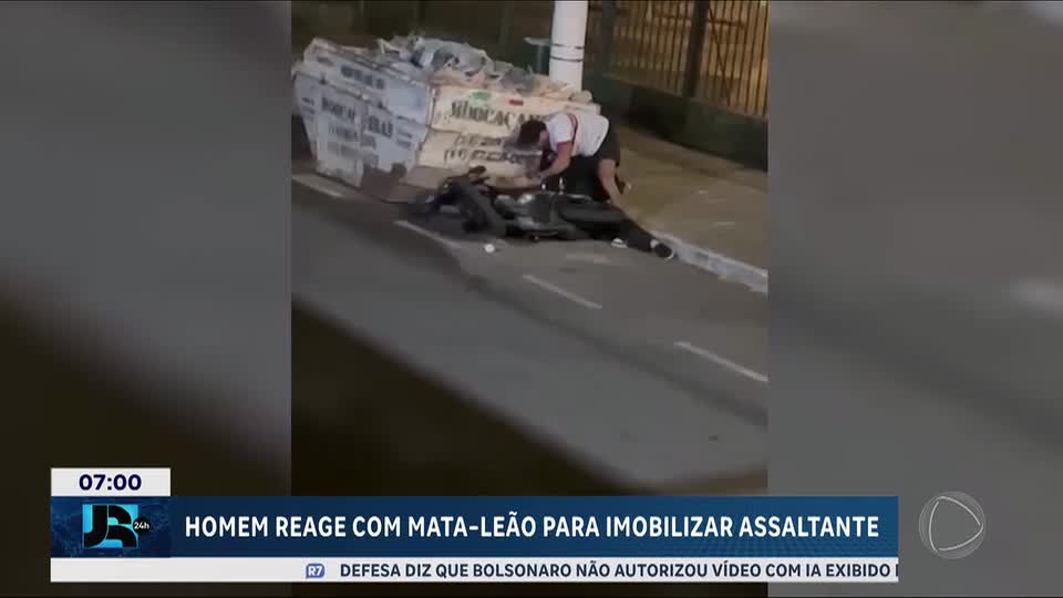 Homem impede assalto ao imobilizar falso entregador no Tatuapé, zona leste de SP