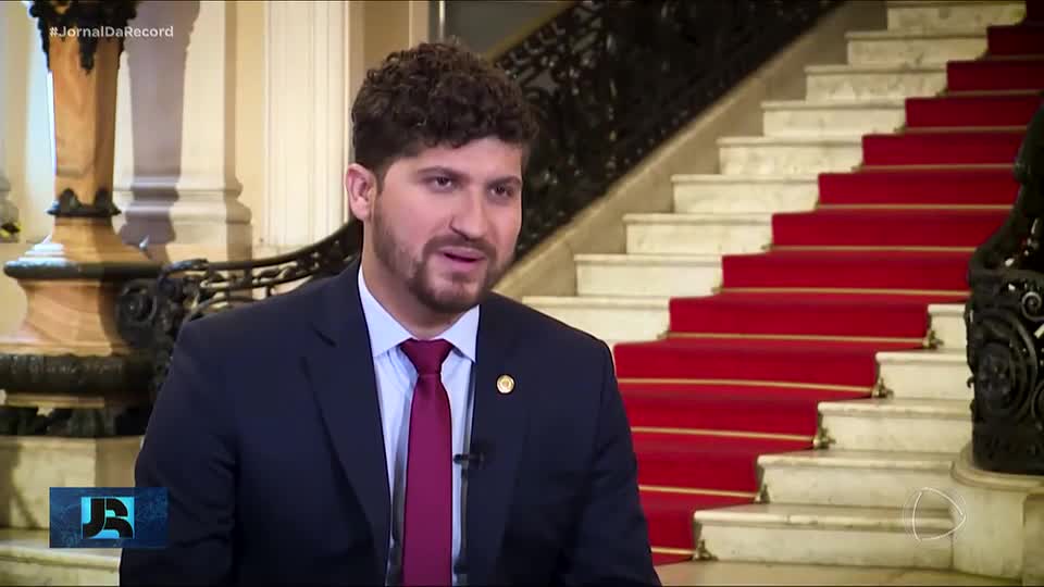 Federação PSol-Rede lança candidatura do vereador William Siri ao governo do RJ