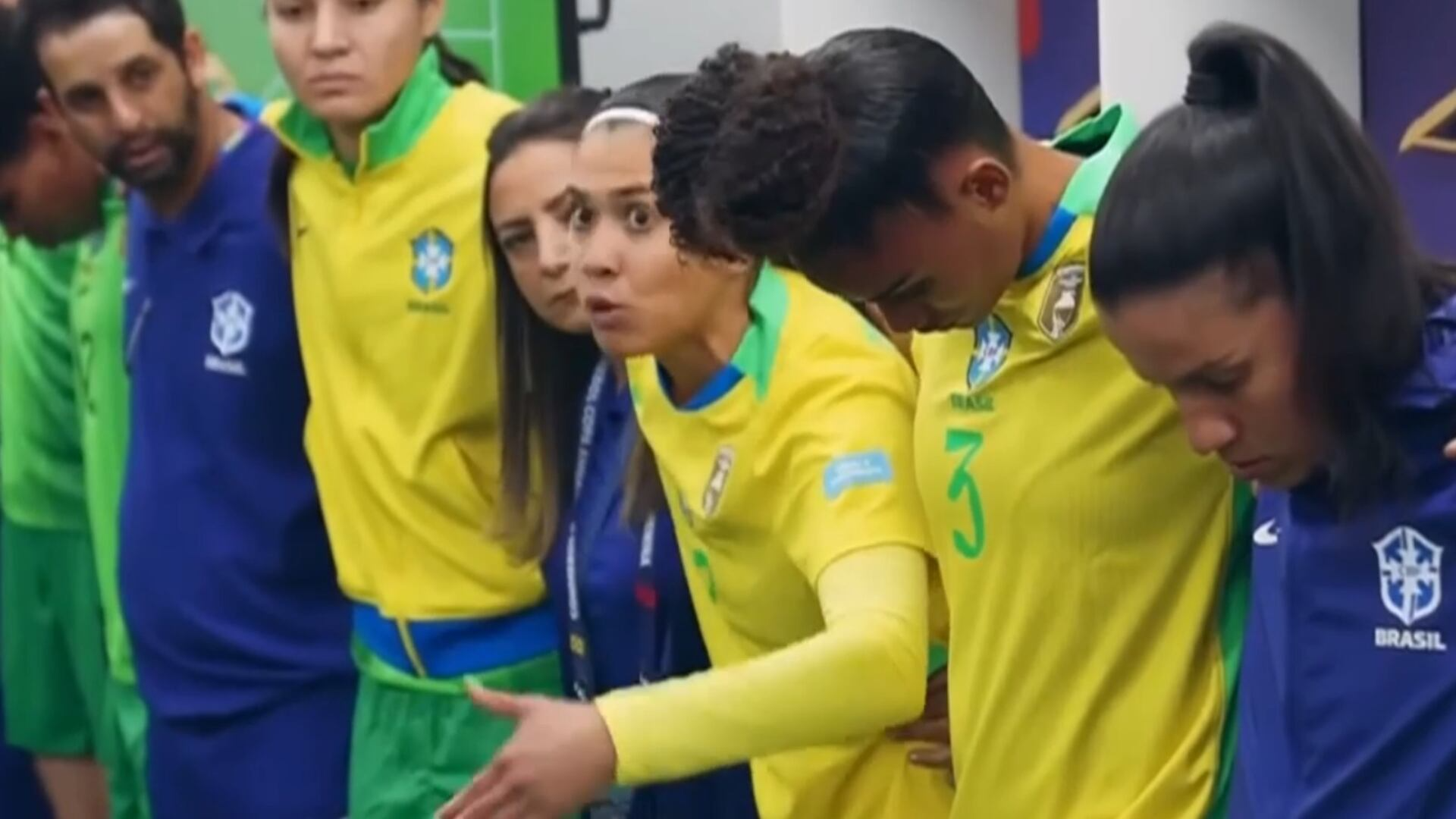 Antonia comemora 50 jogos pela seleção brasileira de futebol