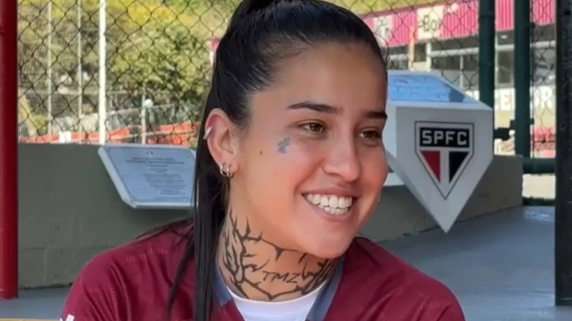 'Hoje é difícil me derrubar': o emocionante relato da jogadora do São Paulo que superou a depressão