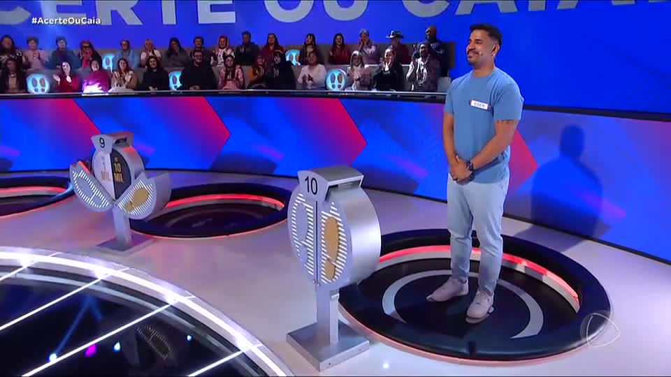 Músico contra músico: Maicon perde uma vida, mas derruba Éder Miguel em duelo